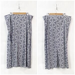 2/$30 CJ Banks 20W Plus Womens Navy Blue White Geometric Side Zip Midi Skirt